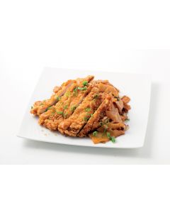 Pâtes de riz sautées au poulet frit 炸鸡炒河粉