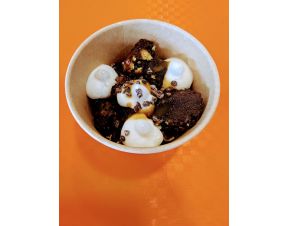 # Brownie fondant au chocolat et sauce caramel 